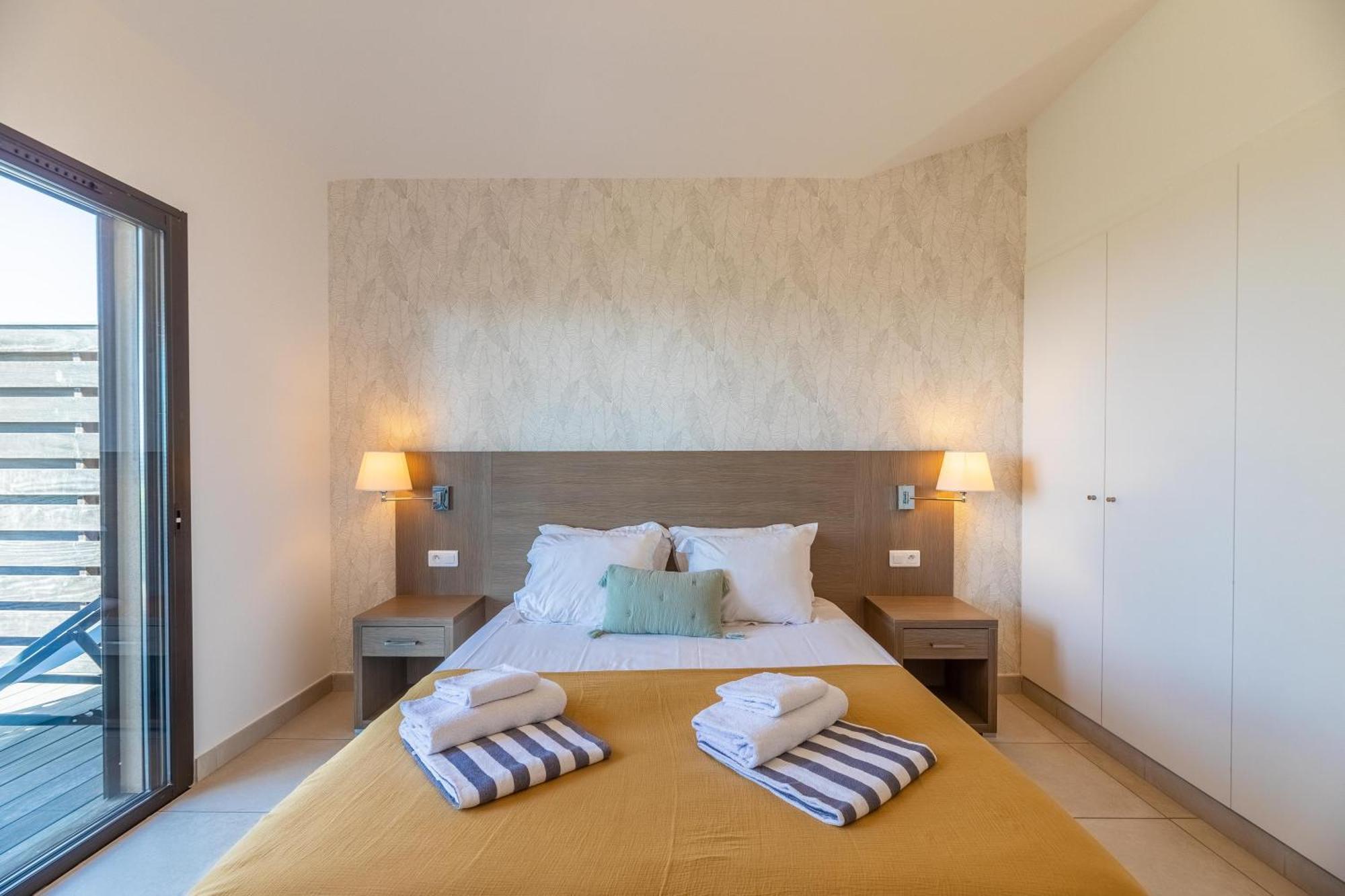 Residence Les Terrasses De Rondinara Бонифачо Экстерьер фото