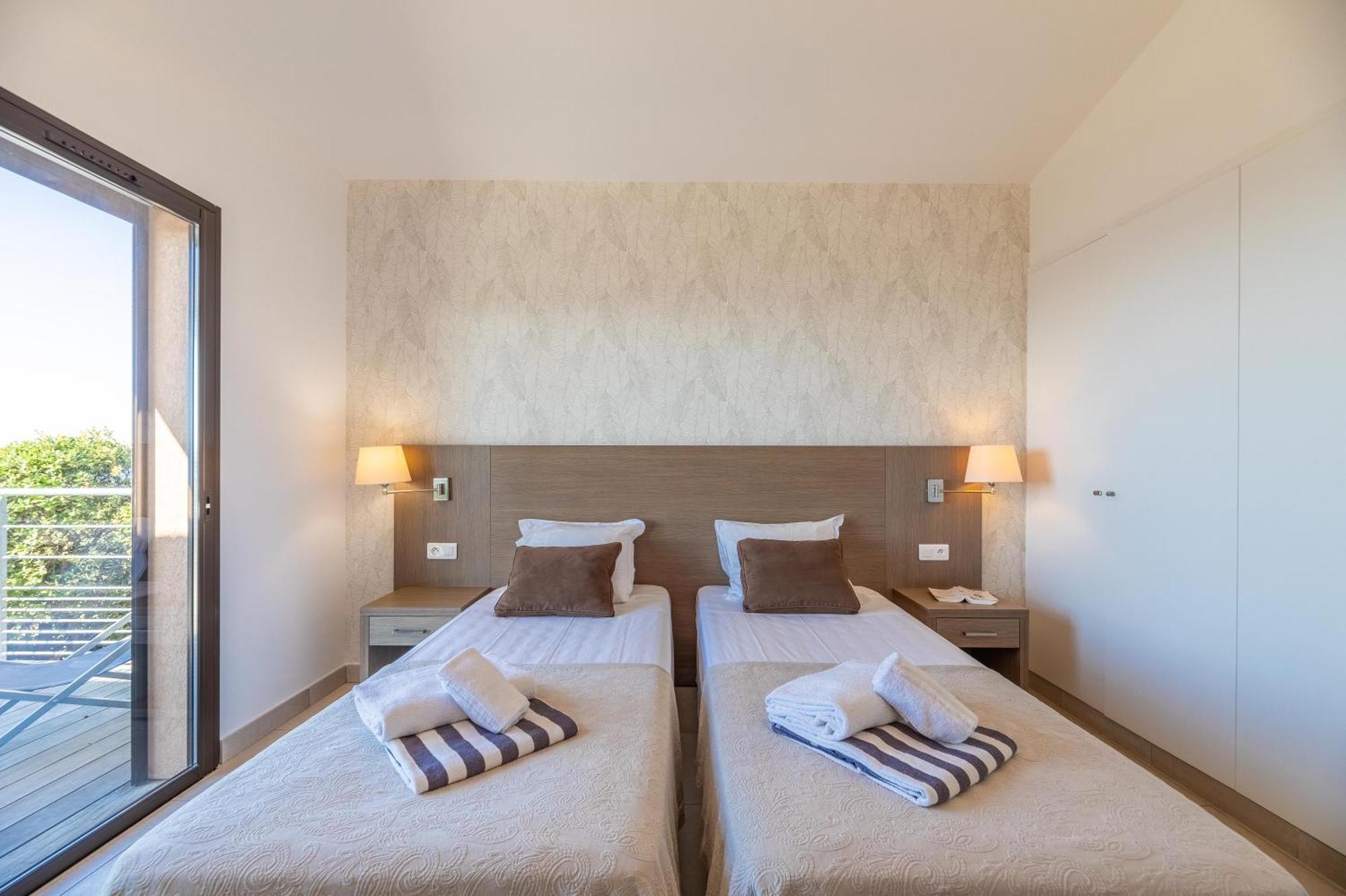 Residence Les Terrasses De Rondinara Бонифачо Экстерьер фото
